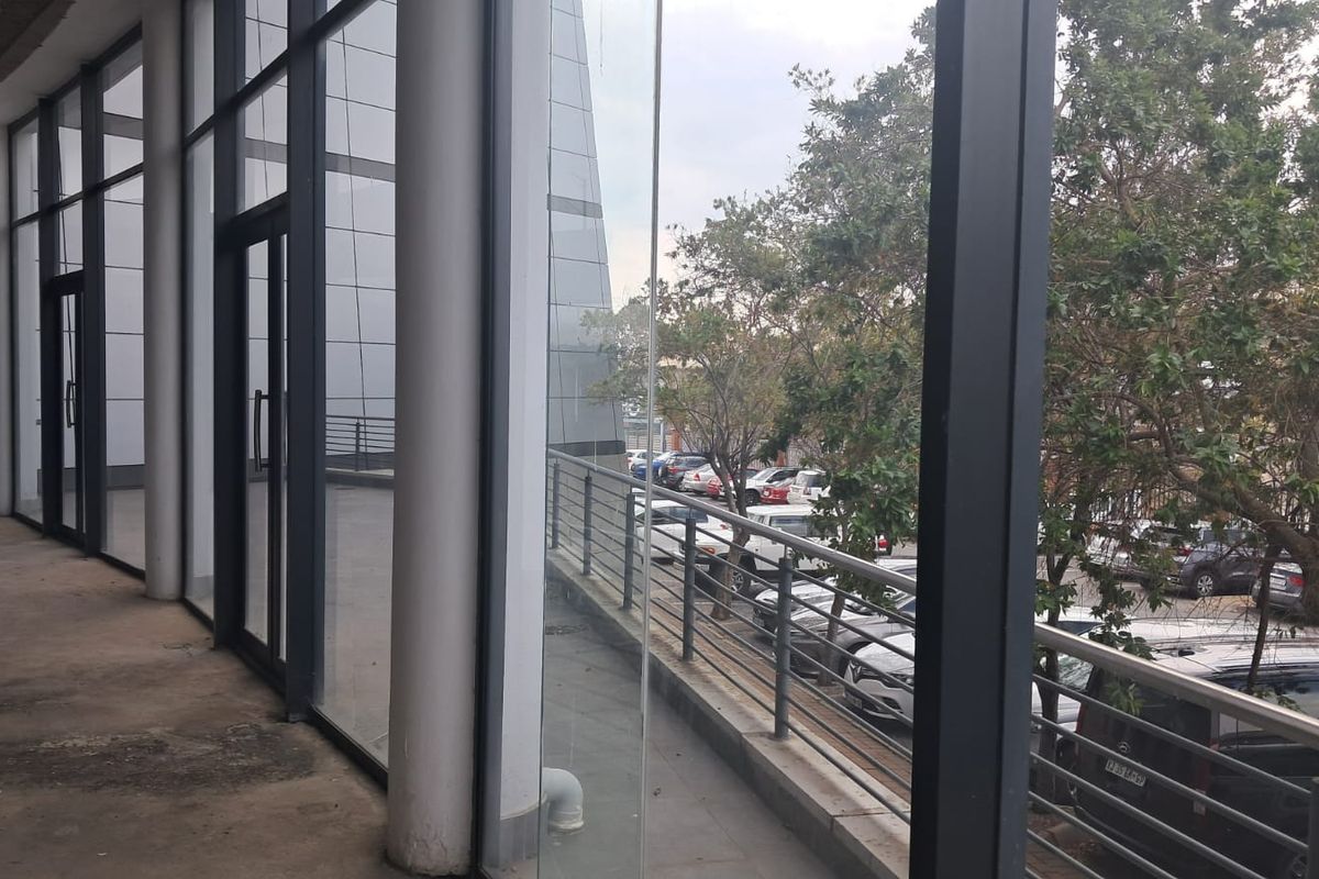 485m2 Retail to let in Centurion - Photo 4