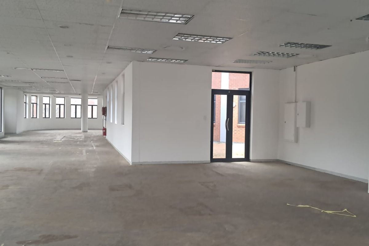 359m2 Office space to let in Centurion - Photo 3