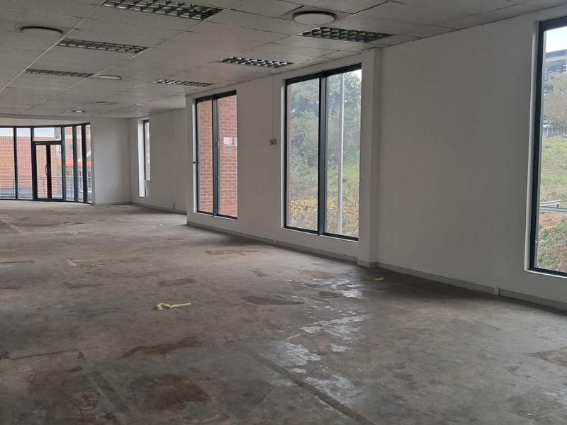 359m2 Office space to let in Centurion - Photo 10
