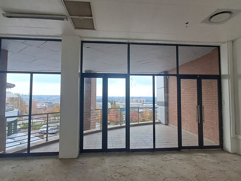 177m2 Retail space to let in Centurion - Photo 7