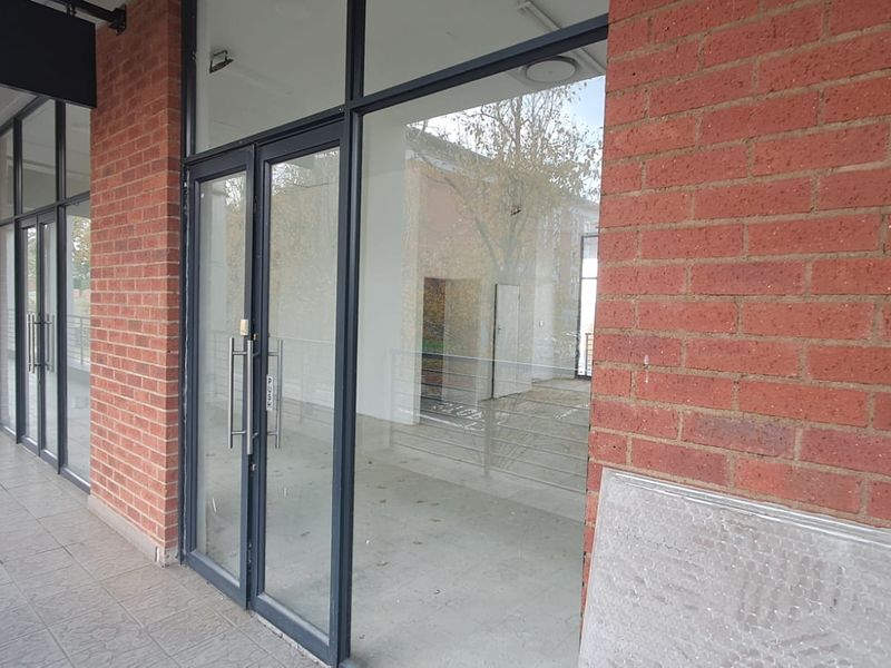 177m2 Retail space to let in Centurion - Photo 2