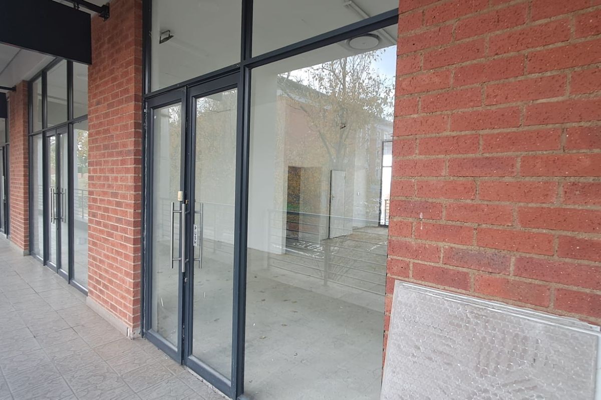 177m2 Retail space to let in Centurion - Photo 2