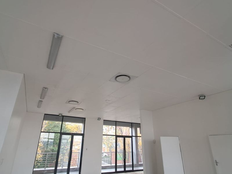 177m2 Retail space to let in Centurion - Photo 10