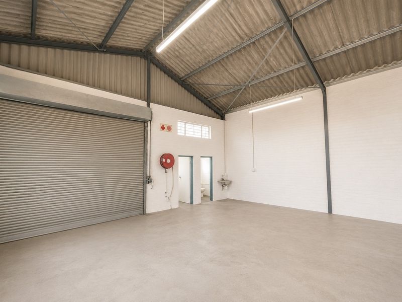 Commercial Premises To Let – Somerset West Industrial Area - Photo 5