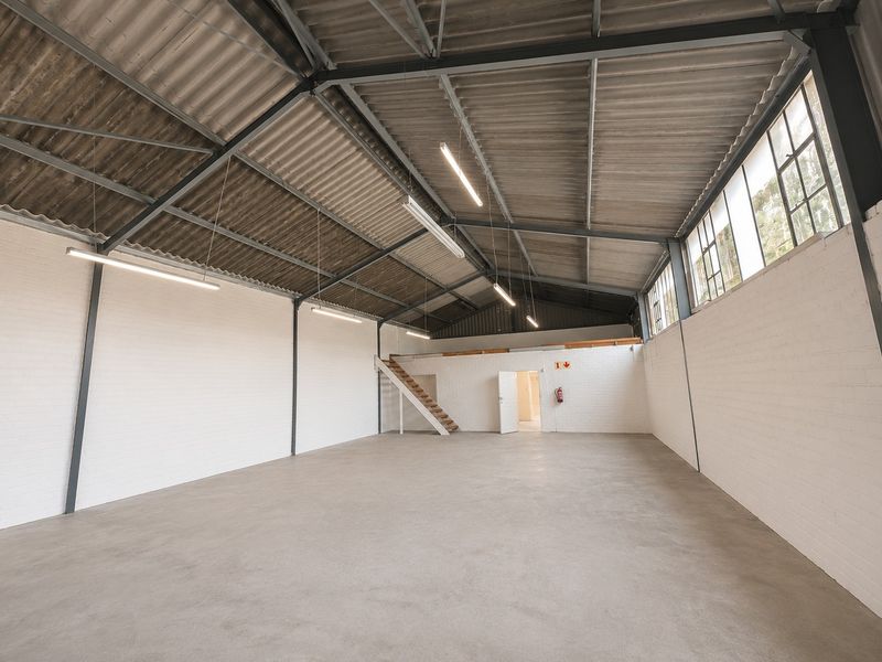 Commercial Premises To Let – Somerset West Industrial Area - Photo 4