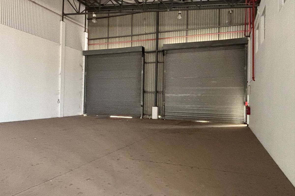2191sqm Warehouse for sale in Hammarsdale for R7 000 000-00 plus Vat - Photo 5