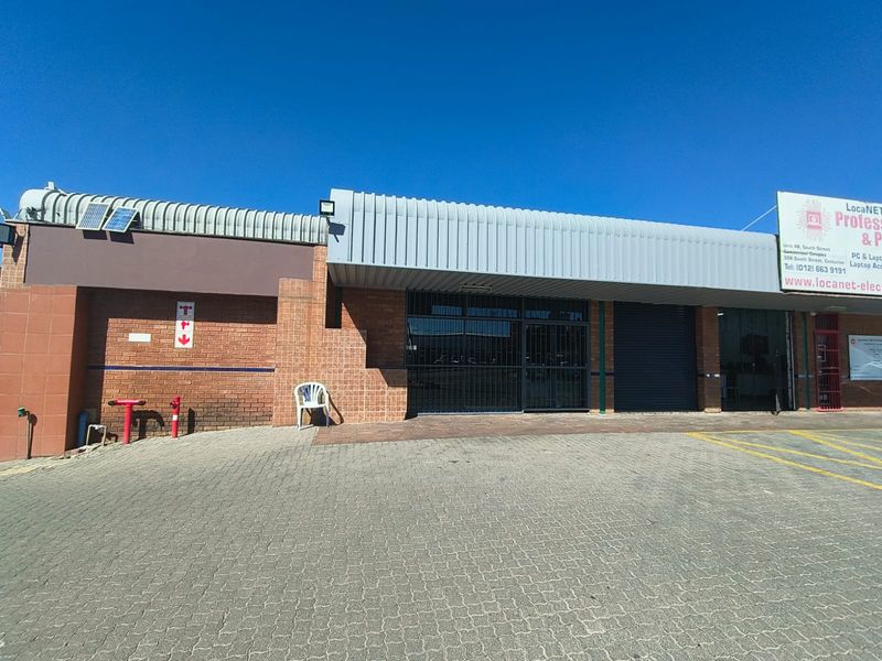 257m2 Showroom / Retail Space To Let On South Street, Centurion - Photo 8