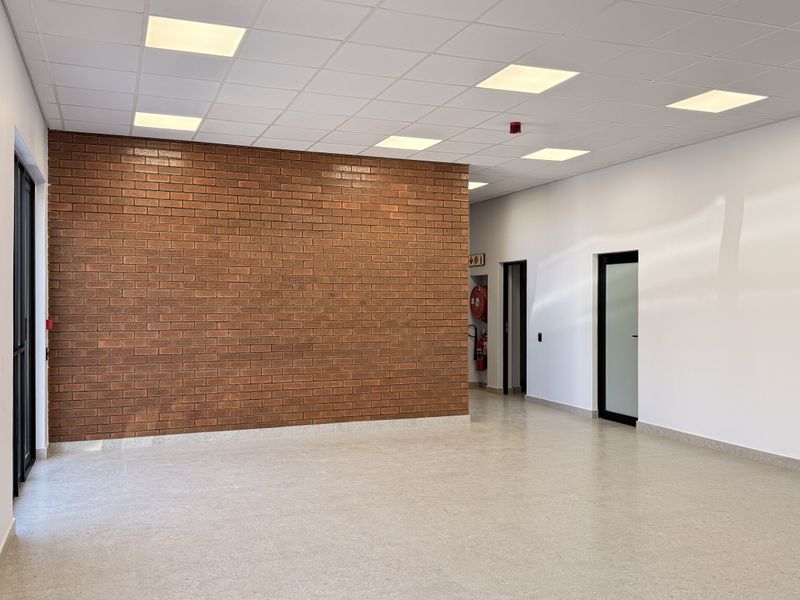 Premium 1,057m2 Logistics Warehouse To Let in Samrand’s Fast-Growing Industrial Corridor - Photo 4