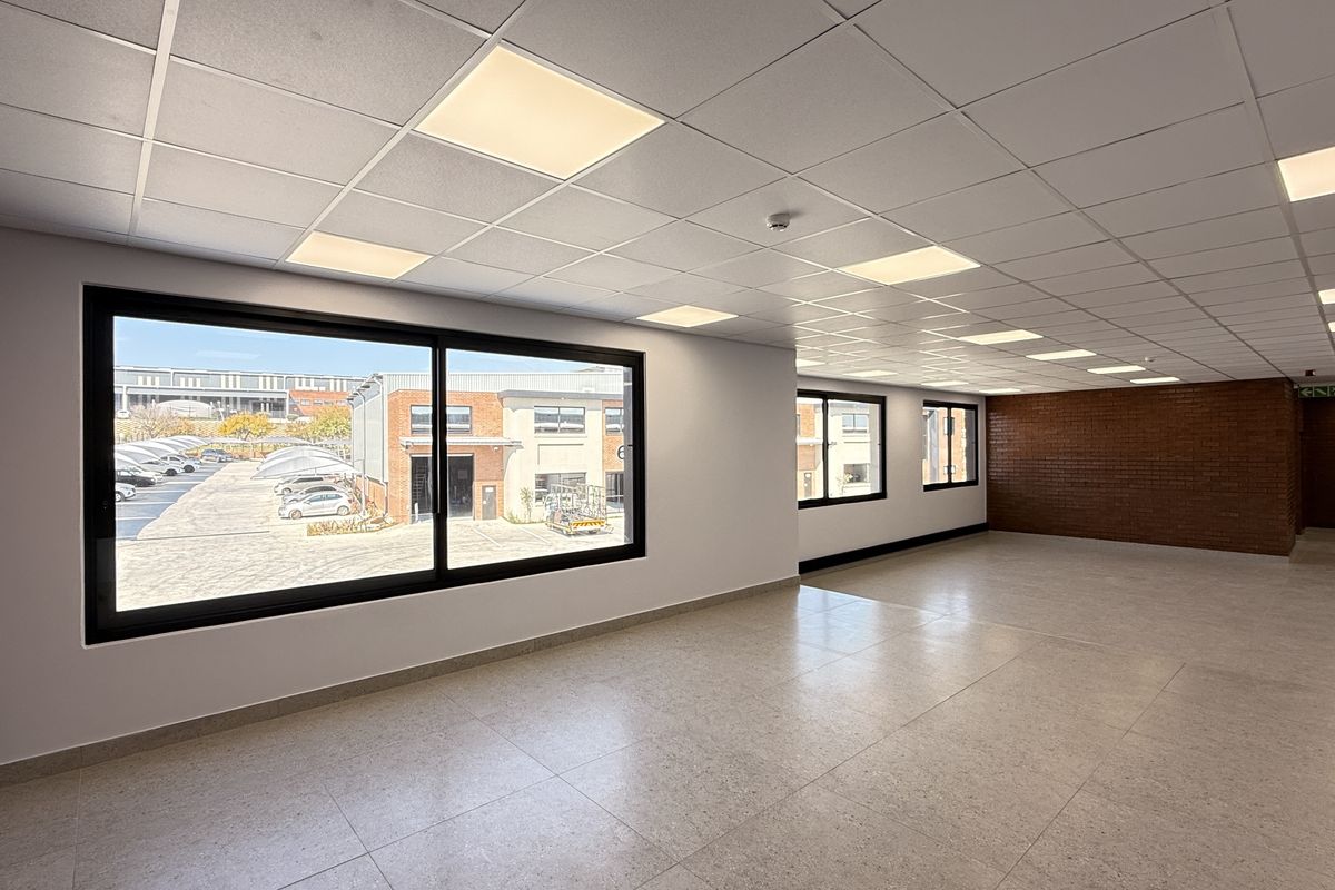 Brand-New 1,057m2 Industrial Warehouse in Secure Samrand Logistics Park - Photo 5