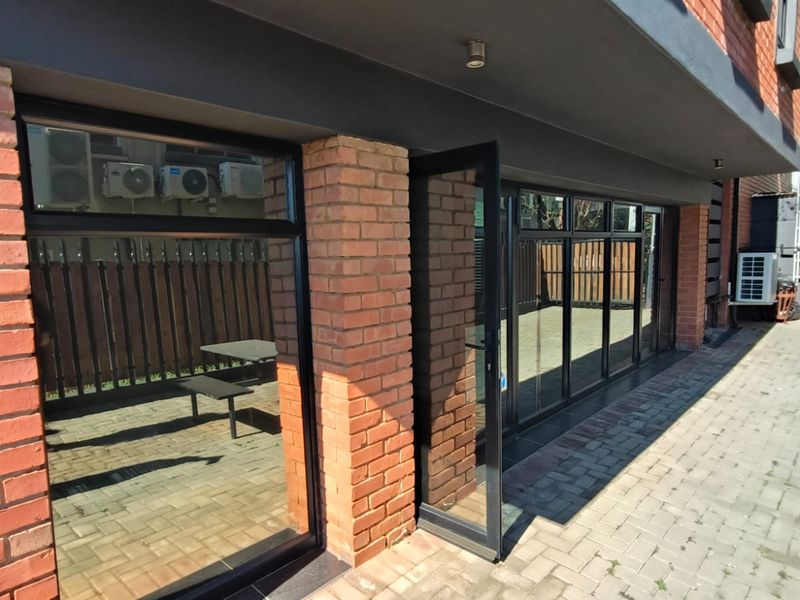 100sqm Office To Let in Route 21 Corporate Park, Irene, Centurion - Photo 3