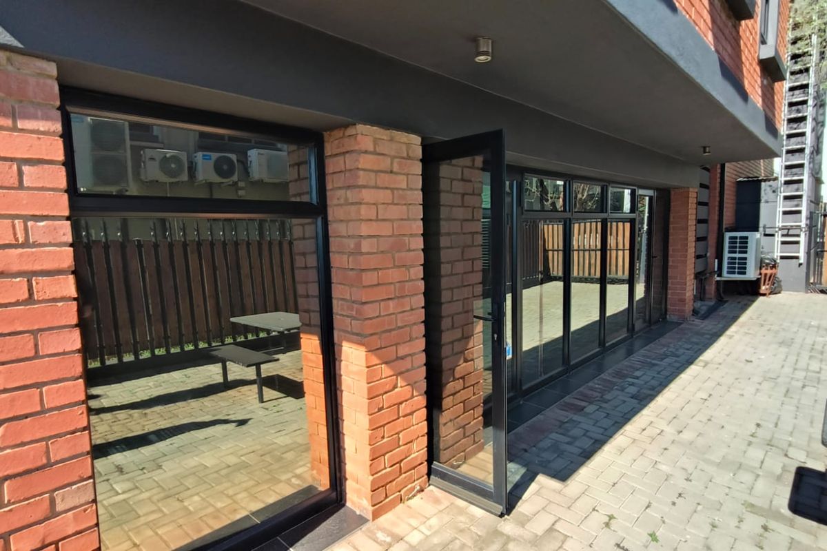 100sqm Office To Let in Route 21 Corporate Park, Irene, Centurion - Photo 3