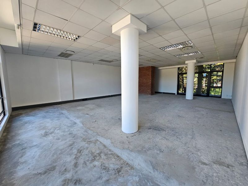 TO LET | Boutique Retail / Creative Office Space | Waterkloof Rand Centre | ±96 m2 + Private Balcony - Photo 2