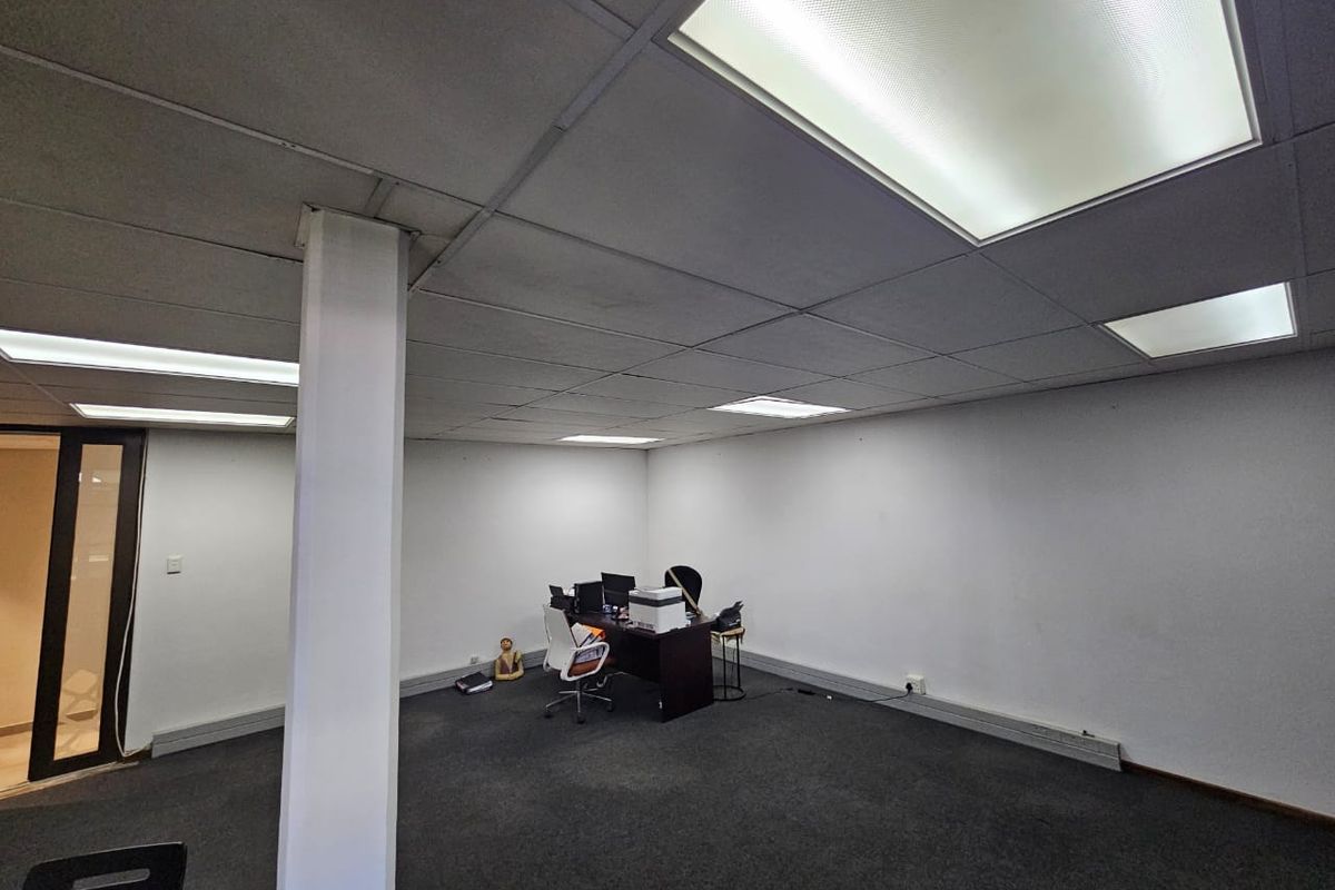 TO LET | ±74 m2 Professional Office Suite | Waterkloof Area | Available by Arrangement - Photo 4