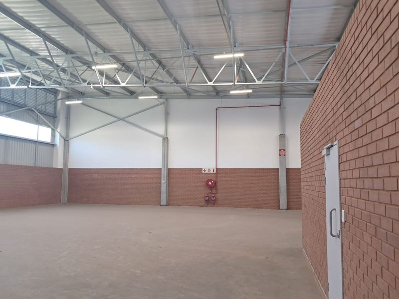 645m2 Mini Warehouse TO LET in Centurion - Photo 10