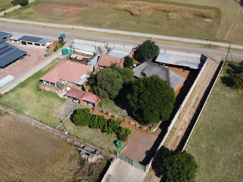 Prime R24 Commercial & Investment Opportunity – Gateway to Rustenburg’s Growth Corridor - Photo 1