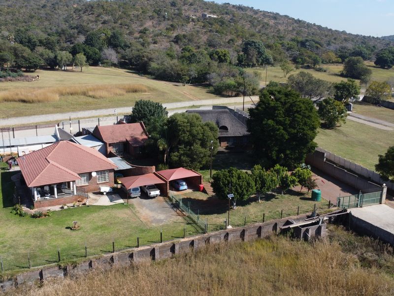 Prime R24 Commercial & Investment Opportunity – Gateway to Rustenburg’s Growth Corridor - Photo 2