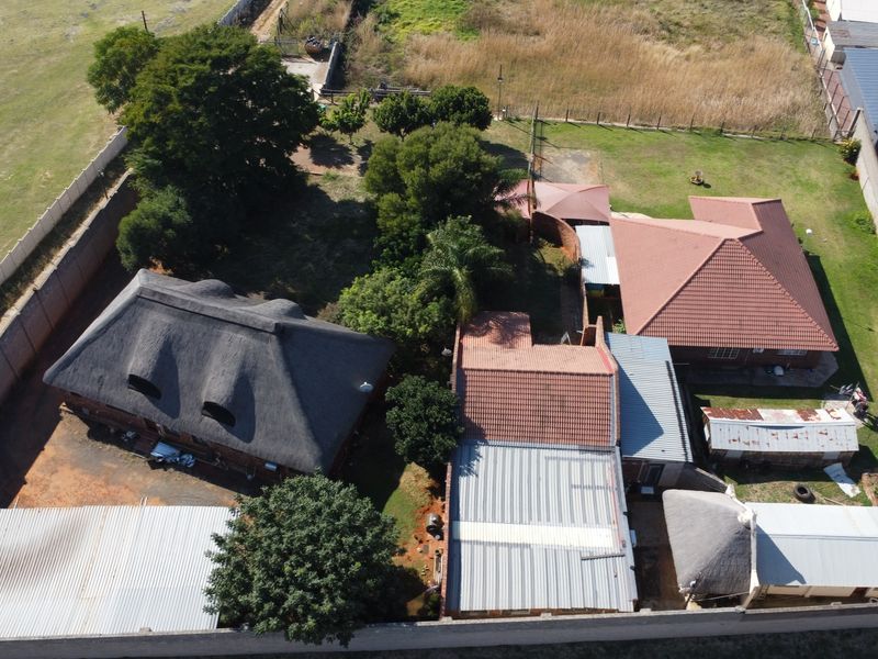 Prime R24 Commercial & Investment Opportunity – Gateway to Rustenburg’s Growth Corridor - Photo 4
