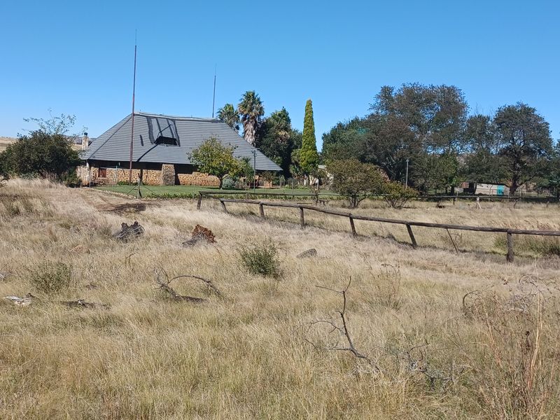 Upmarket sheep and pecan nut farm for sale in Igogo - Photo 1