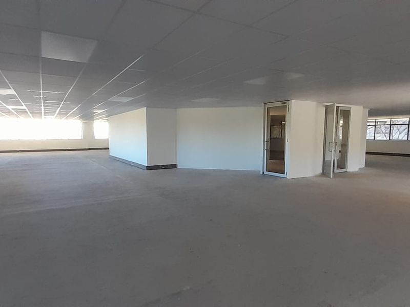 Premium Freestanding Corporate Headquarters For Sale: 3,949m2 Landmark Office Building in Waterfall - Photo 9