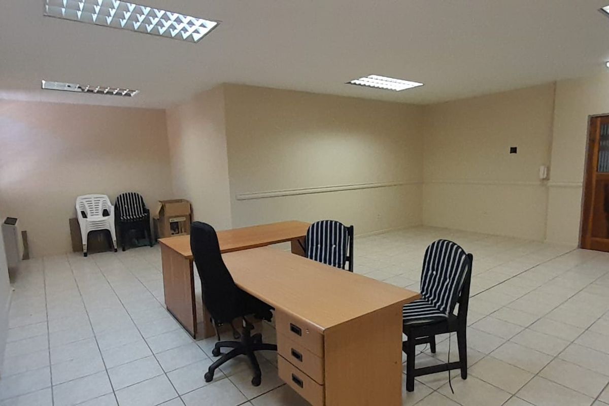 Affordable Office Space Above a Busy Retail Anchor, Wapadrand - Photo 3