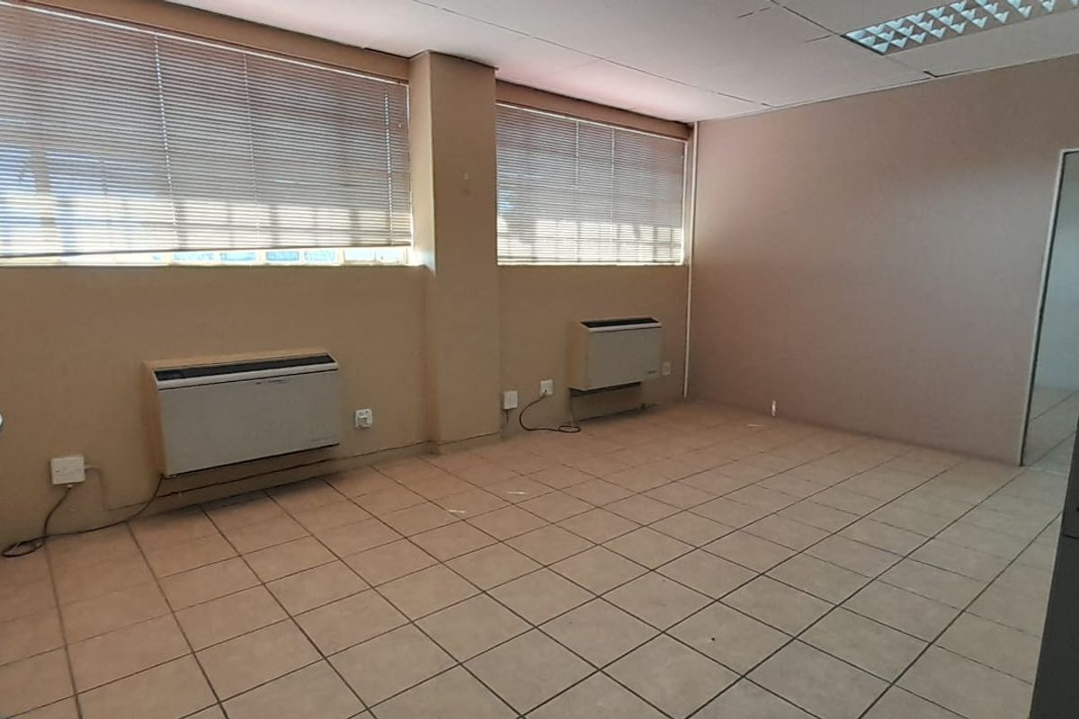 Functional First Floor Office with a Strong Pretoria East Address - Photo 3