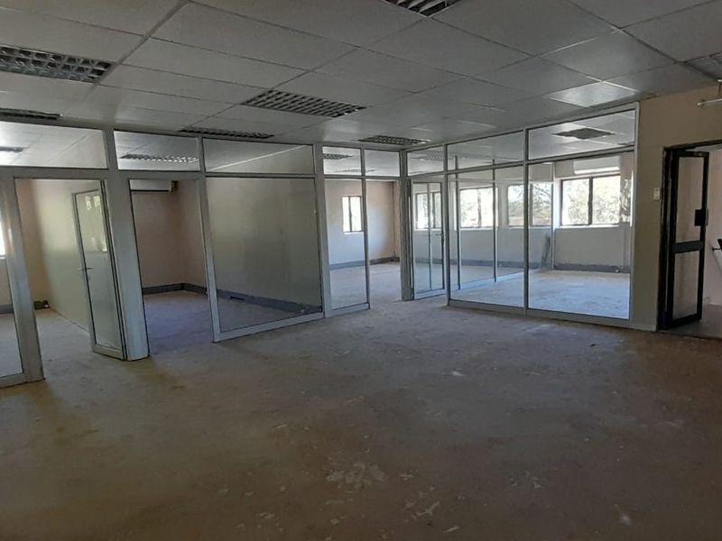 Professional First Floor Office in a Well Connected Business Park, Newlands - Photo 8