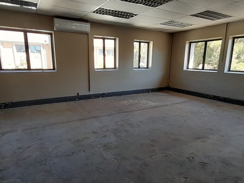 Professional First Floor Office in a Well Connected Business Park, Newlands - Photo 7