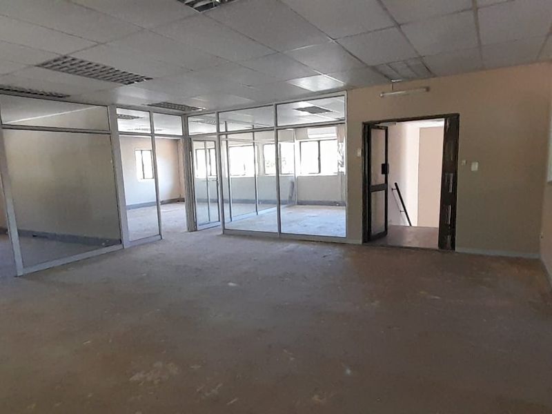 Professional First Floor Office in a Well Connected Business Park, Newlands - Photo 3