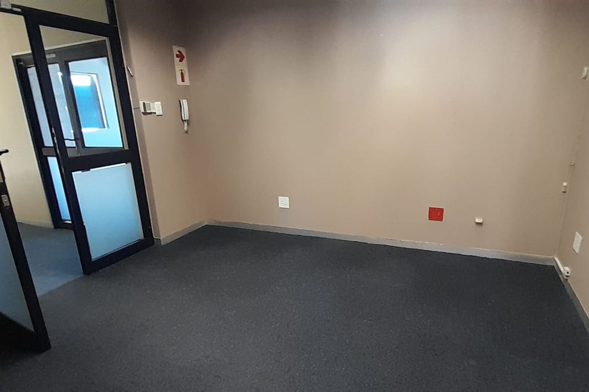 Smart Office Layout in a Trusted Pretoria East Business Address - Photo 4