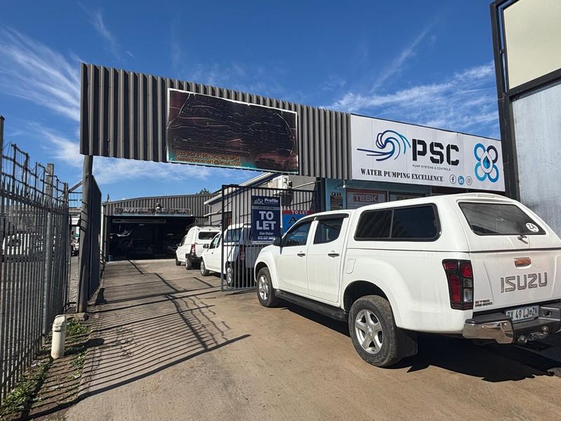 340sqm Workshop for rent in Pmb Central CBD for R20000-00 per month plus Vat - Photo 7