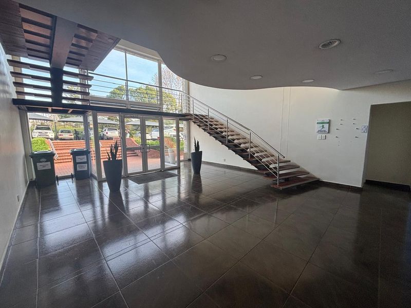 101sqm Office for rent in Hilton at R16895-00 per month plus Vat - Photo 8