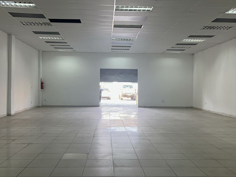 Prime Retail Opportunity – 365m2 Space Available To Let - Photo 9