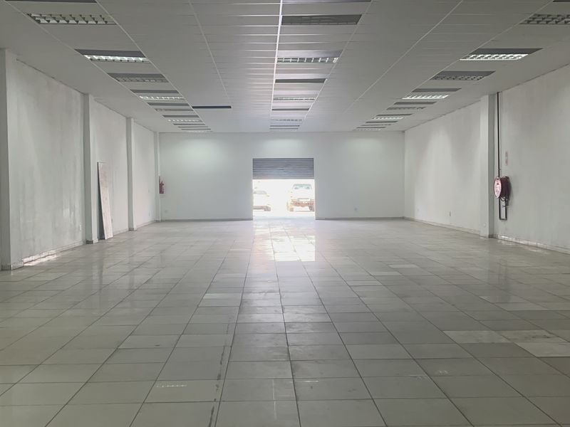 Prime Retail Opportunity – 365m2 Space Available To Let - Photo 8