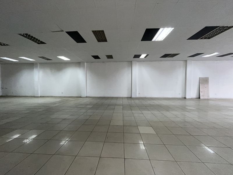 Prime Retail Opportunity – 365m2 Space Available To Let - Photo 5