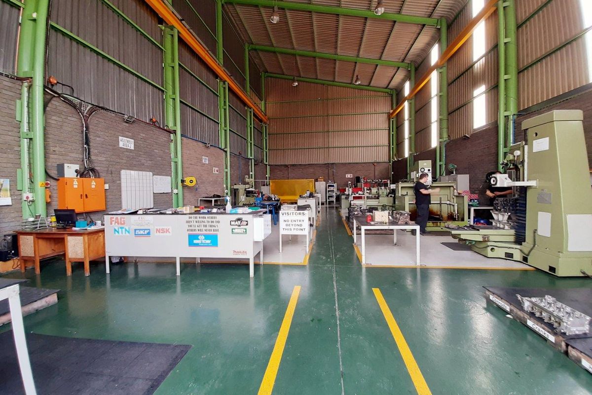 Commercial property for sale in Sasolburg industrial area - Photo 3