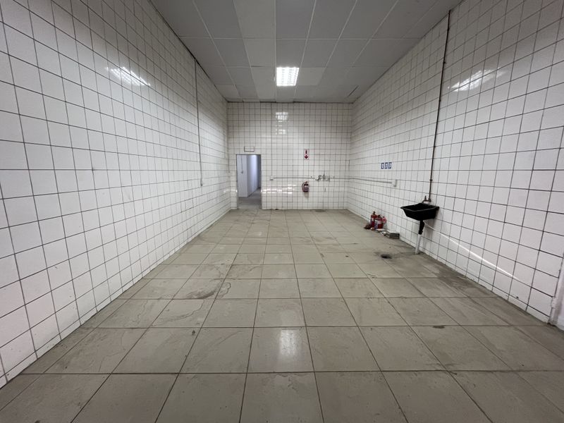 Spacious 500m2 Training Facility To Let – Ideal for Education, Workshops & Skills Development - Photo 4