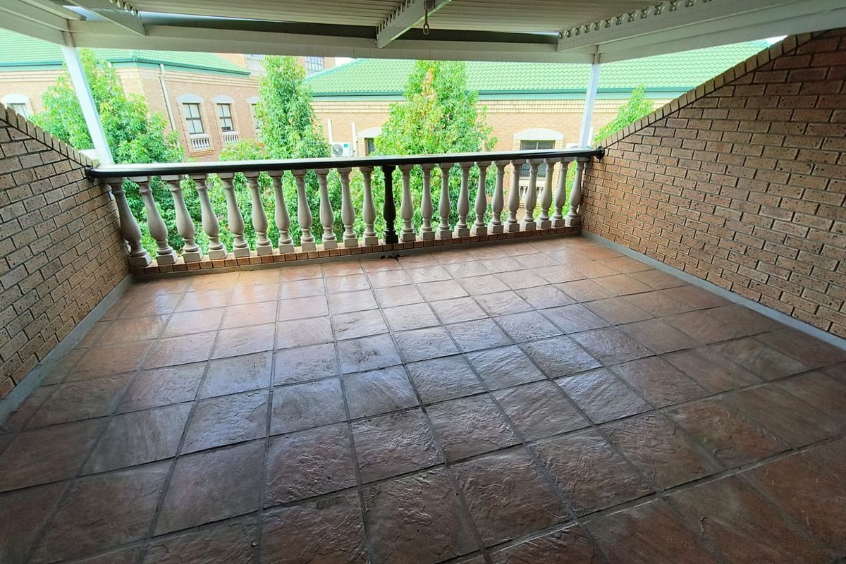 Premium Freestanding Office Space To Let in Highveld, Centurion - Photo 5