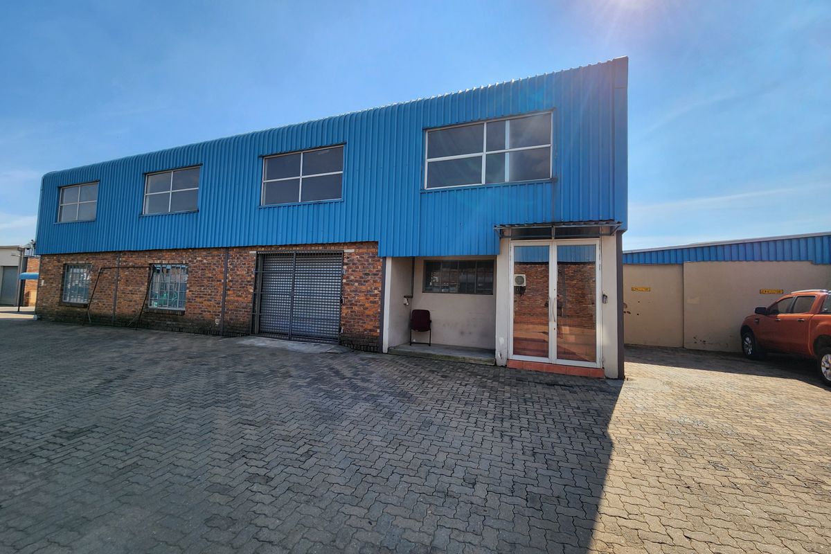 Prime 332m2 Industrial Warehouse To Let at The Tannery Industrial Park - Photo 2
