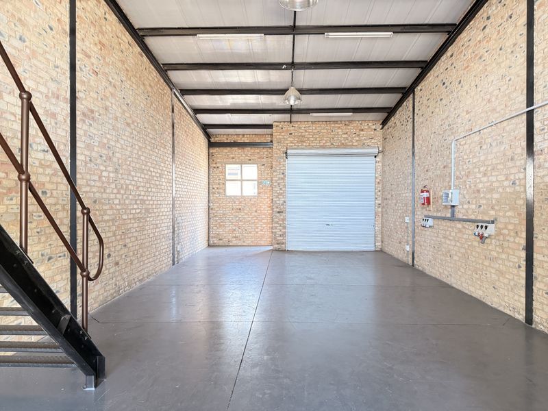 Modern 140m2 Warehouse, Premium Unit in Worksheds Industrial Park - Photo 9