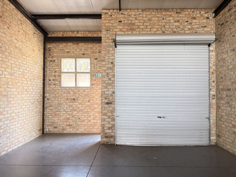 Modern 140m2 Warehouse, Premium Unit in Worksheds Industrial Park - Photo 7
