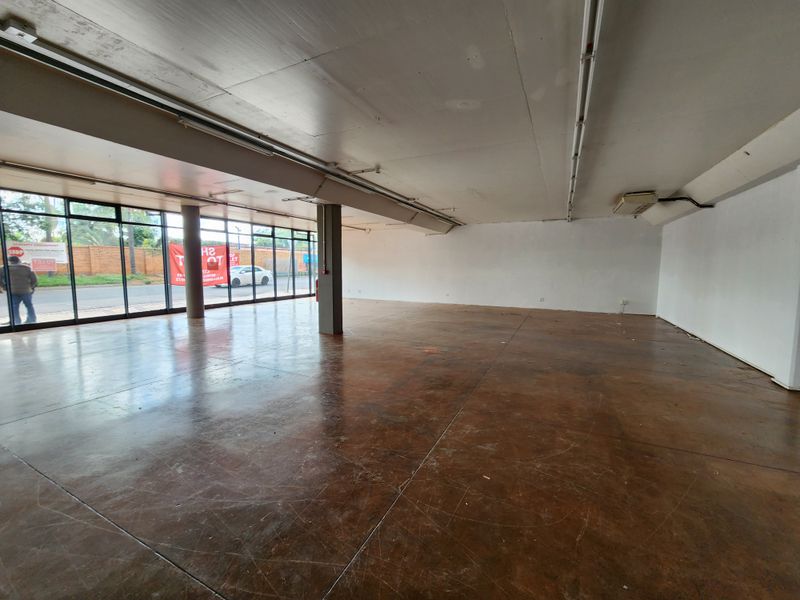 Prime 269m2 Ground Floor Retail Space To Let in  Metro Lifestyle, Montana - Photo 4