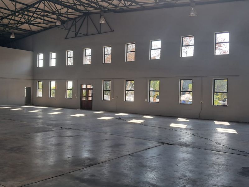 1550 Warehouse with Office space in Midrand - Photo 8