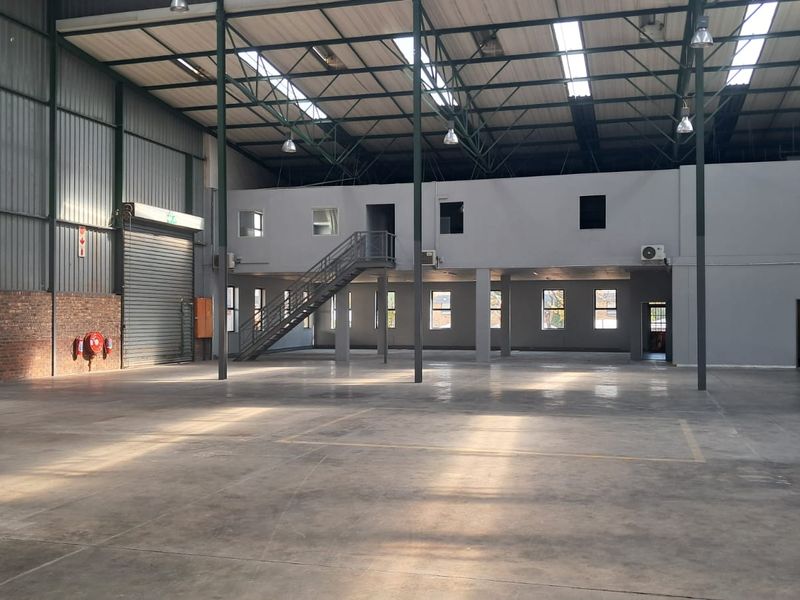 1550 Warehouse with Office space in Midrand - Photo 7