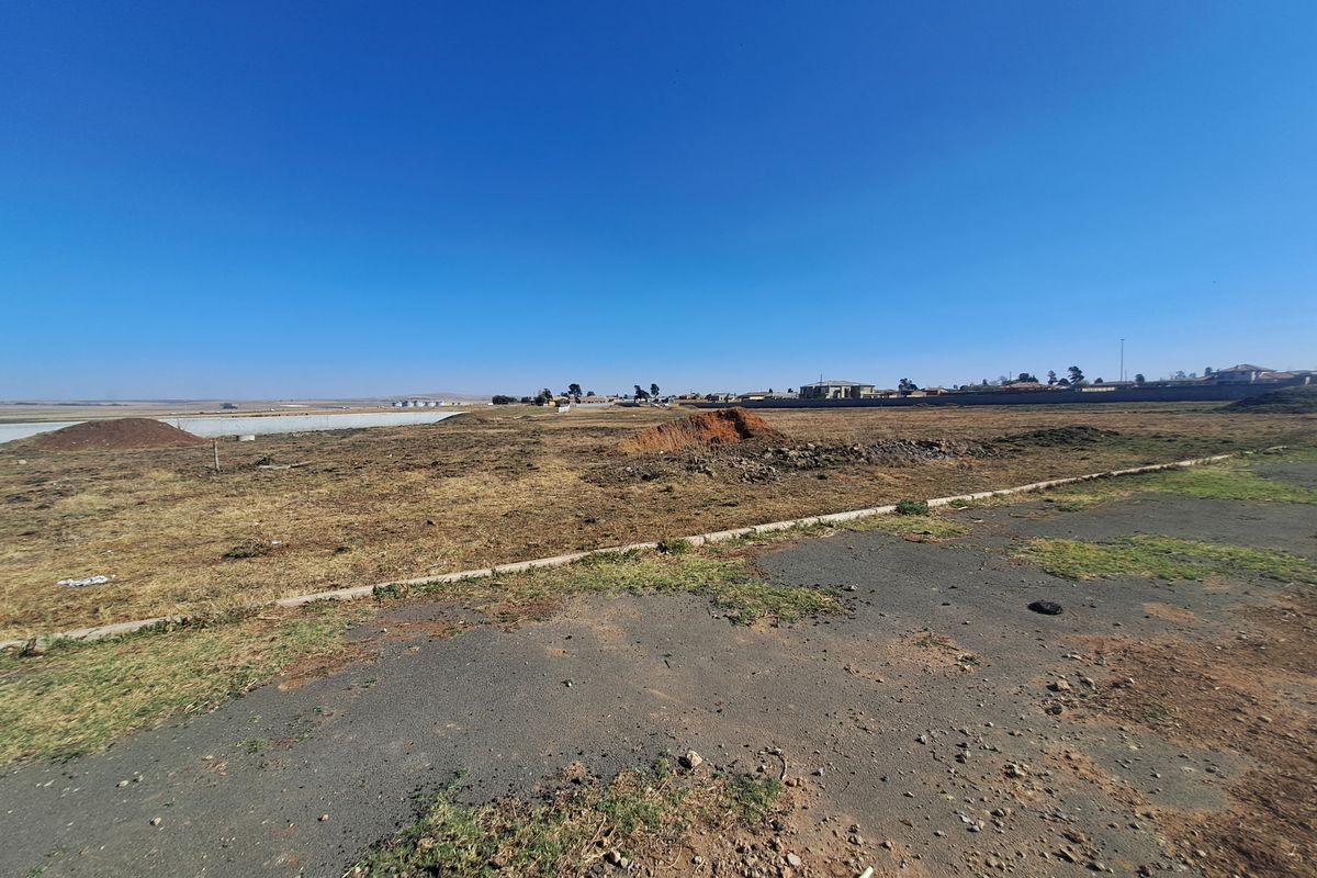 Prime Commercial Stand Opportunity - Photo 3