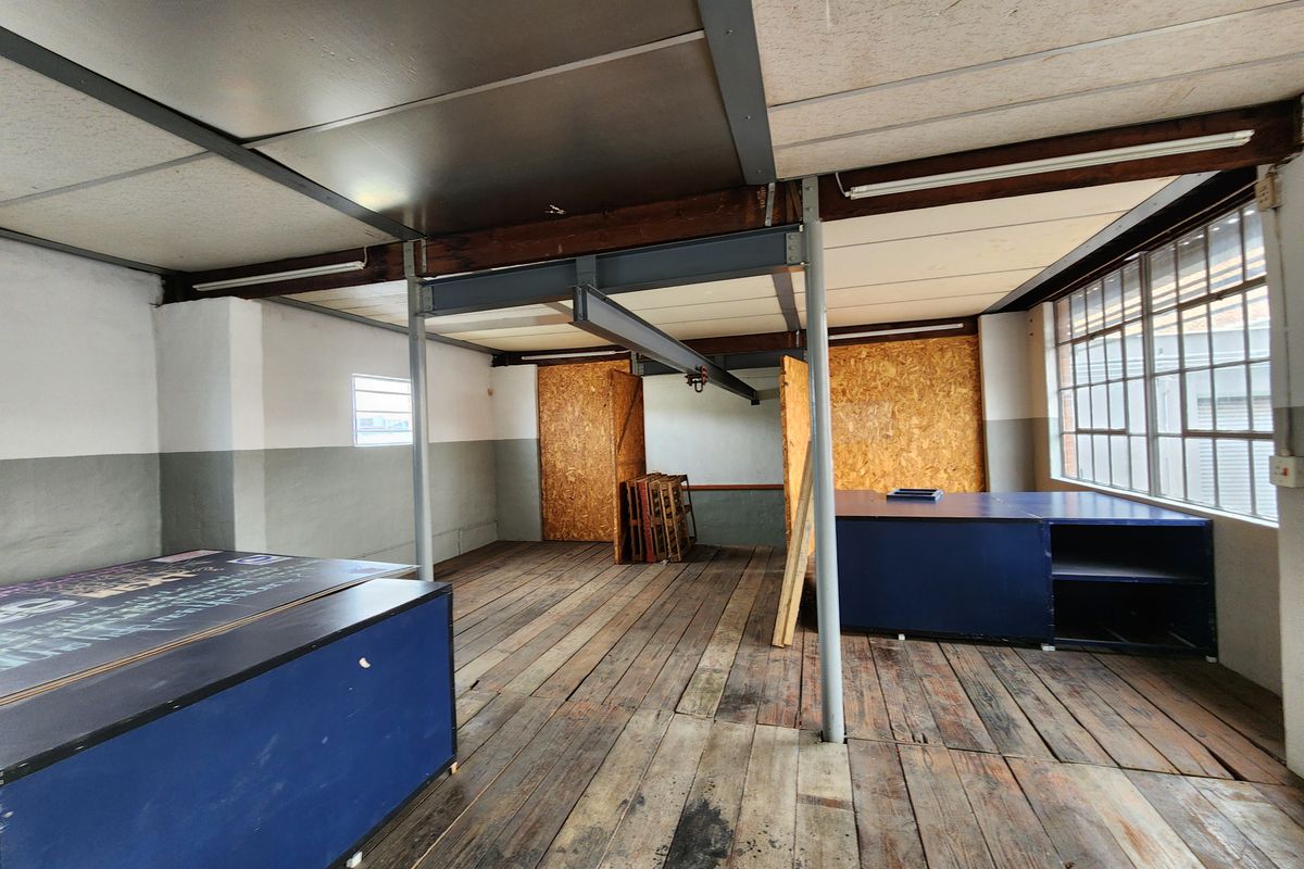 156m2 Warehouse with 3-Phase Power To Let in Koedoespoort - Photo 5