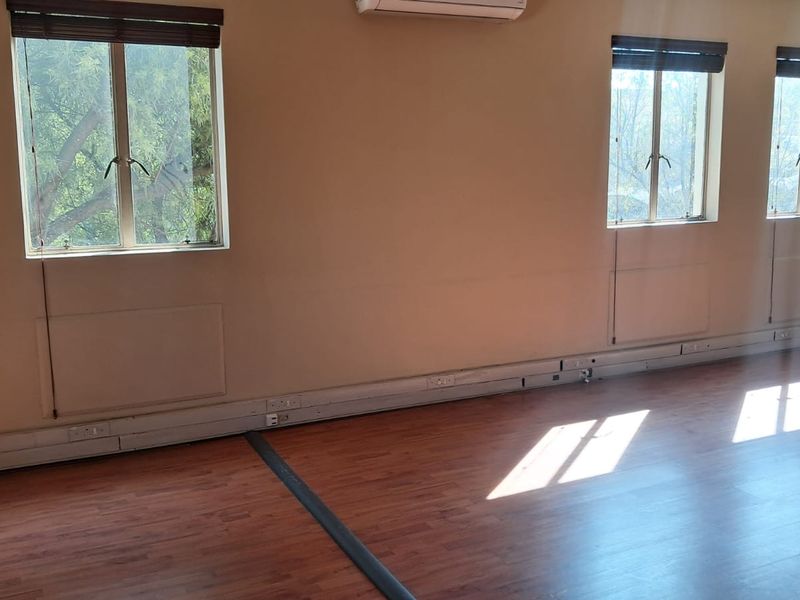 261m2 Office to let in Midrand - Photo 10