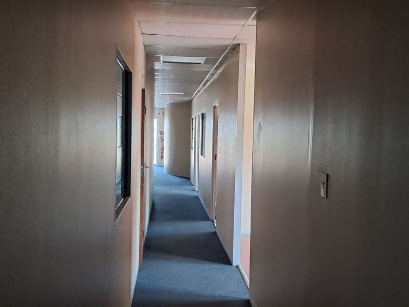 261m2 Office to let in Midrand - Photo 6