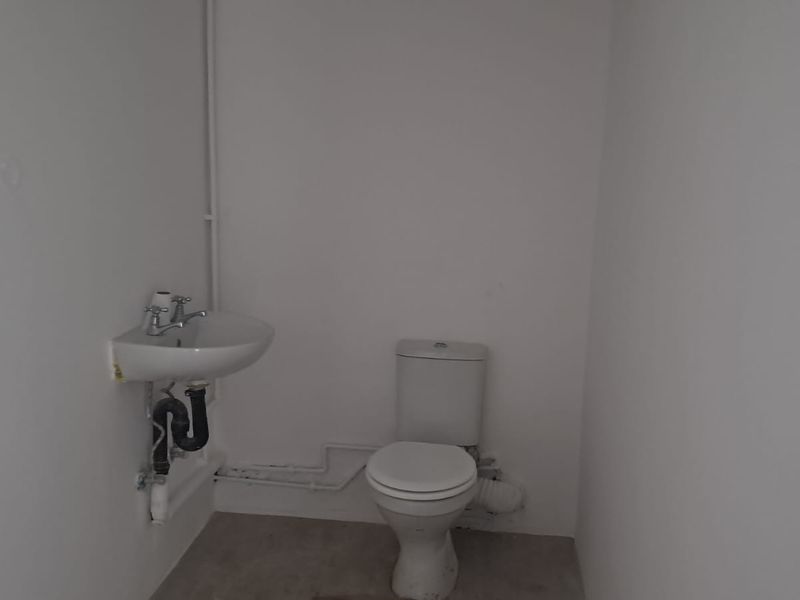 1m2 Retail space TO LET in Waterkloof Ridge - Photo 7