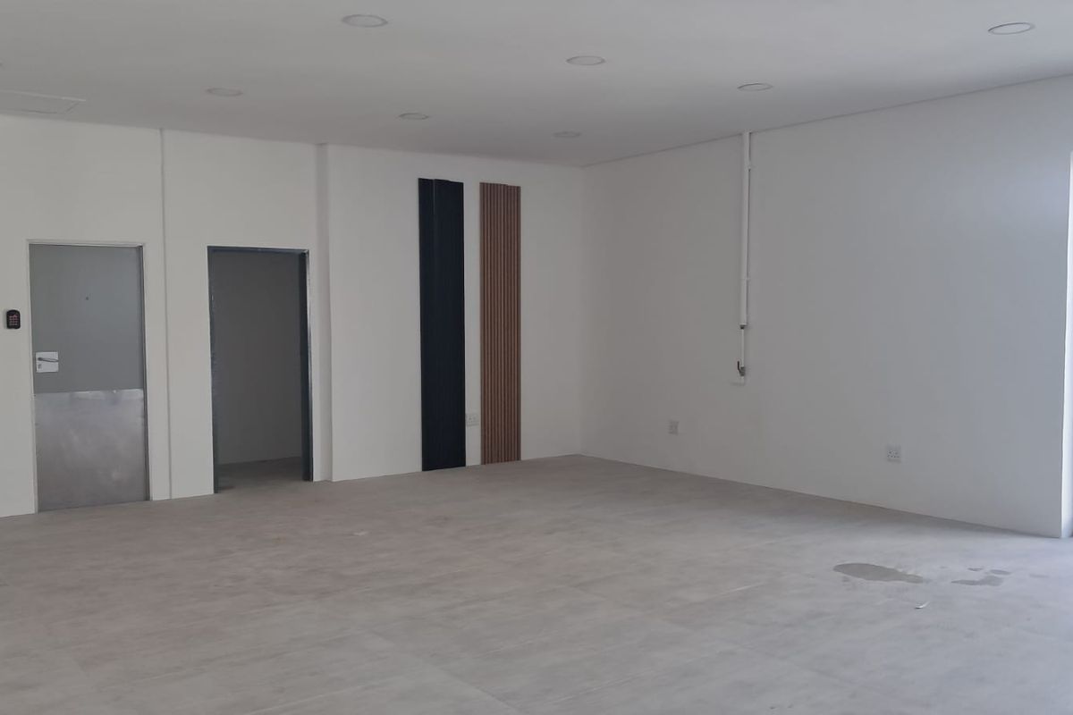 1m2 Retail space TO LET in Waterkloof Ridge - Photo 5