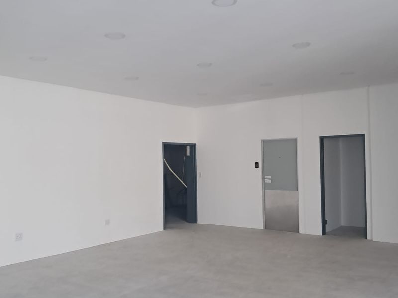 1m2 Retail space TO LET in Waterkloof Ridge - Photo 6
